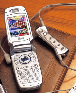 13-f6-lg c930-c05.jpg